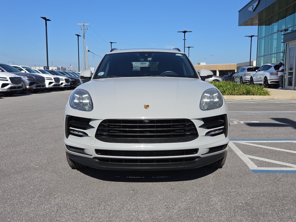 Used 2021 Porsche Macan AWD/4WD image 3