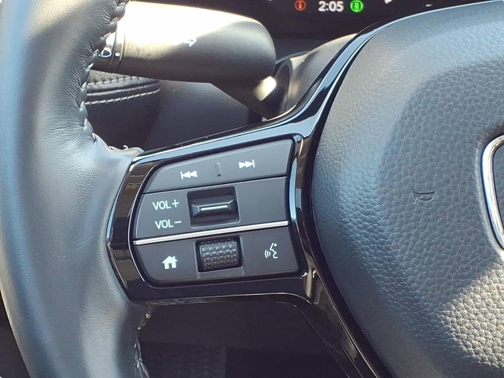 Used 2023 Honda HR-V EX-L image 10