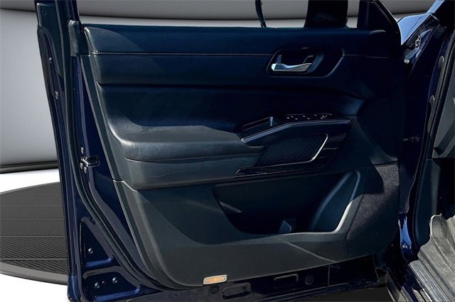 Used 2022 Nissan Pathfinder SV image 20