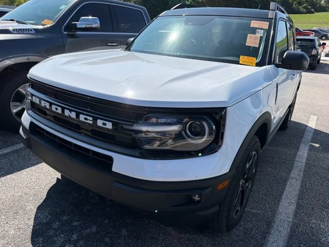 Used 2024 Ford Bronco Sport Outer Banks w/ Tech Package AWD/4WD image 2
