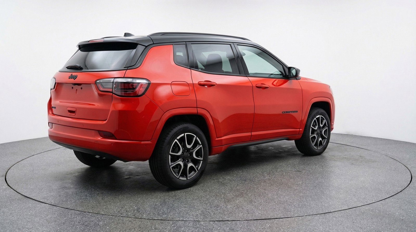 Used 2025 Jeep Compass Trailhawk image 9