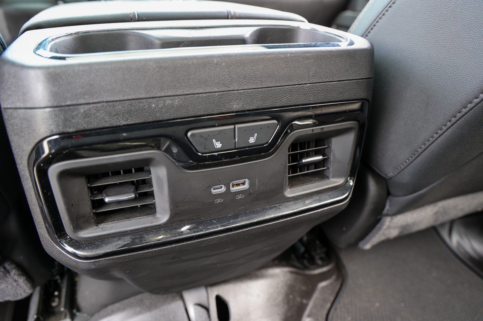 Used 2024 GMC Sierra 2500 AT4 w/ AT4 Premium Plus Package AWD/4WD image 52