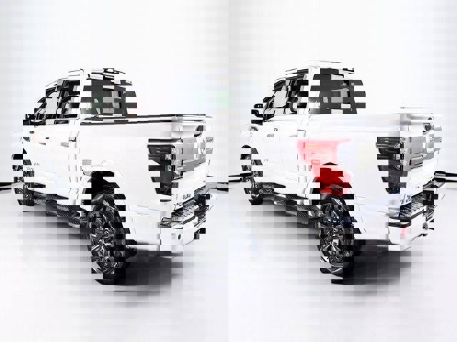 Used 2017 Nissan Titan Platinum Reserve image 7