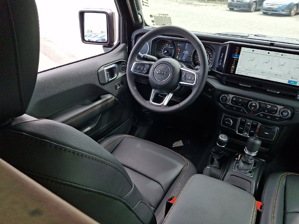 New 2027 Jeep Wrangler Unlimited Sahara AWD/4WD image 10