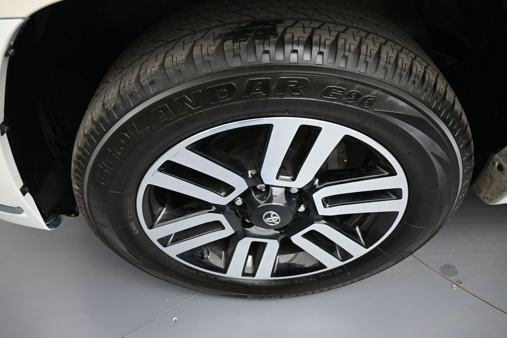 Certified 2023 Toyota 4Runner Limited AWD/4WD image 14