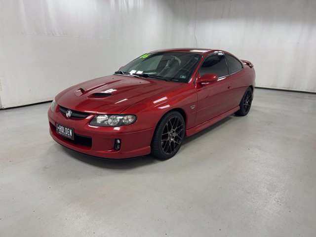 Used 2006 Pontiac GTO RWD image 2