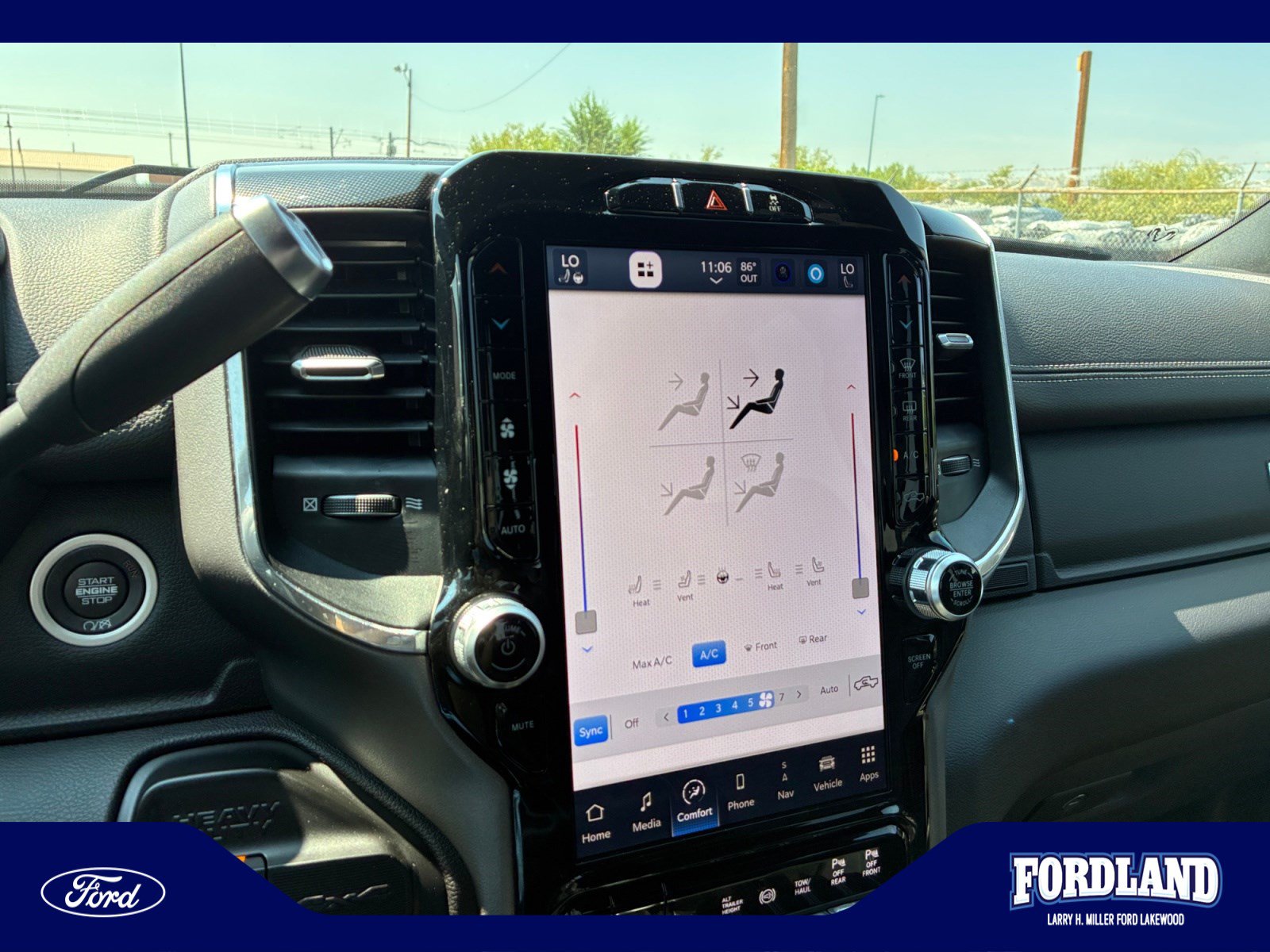 Used 2022 RAM 2500 Laramie AWD/4WD image 12