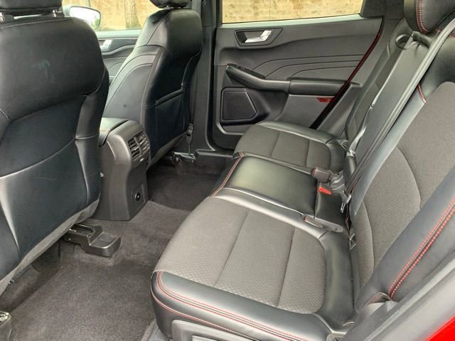 Certified 2025 Ford Escape ST-Line AWD/4WD image 14