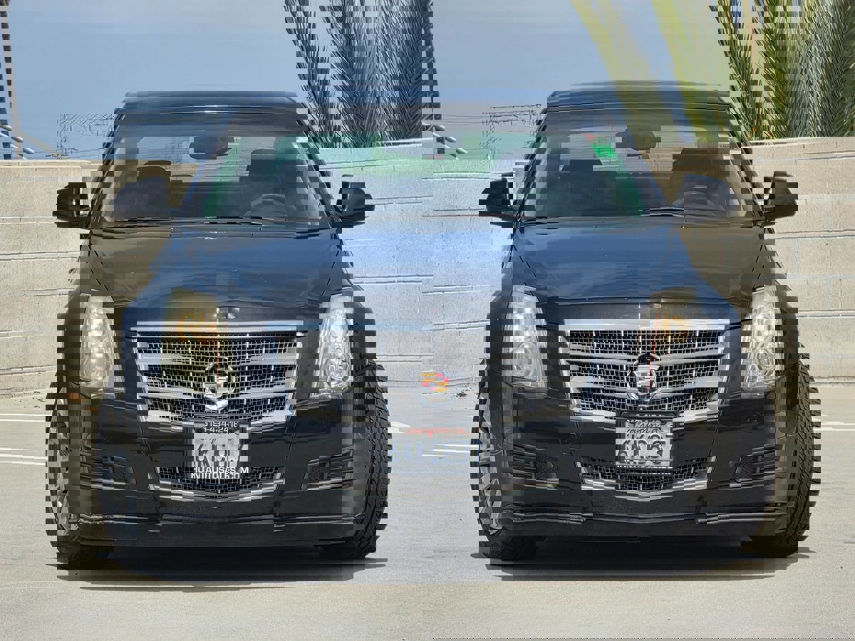 Used 2010 Cadillac CTS Sedan image 2