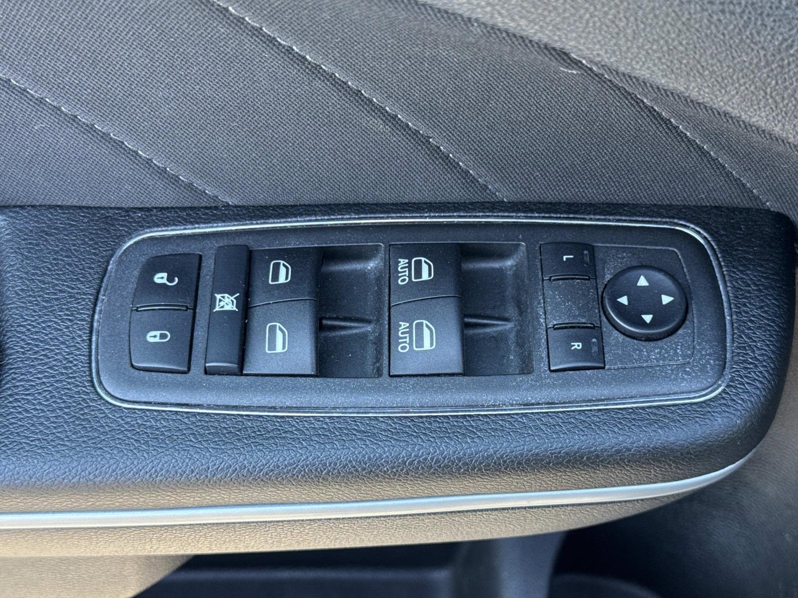 Used 2022 Dodge Charger SXT image 21