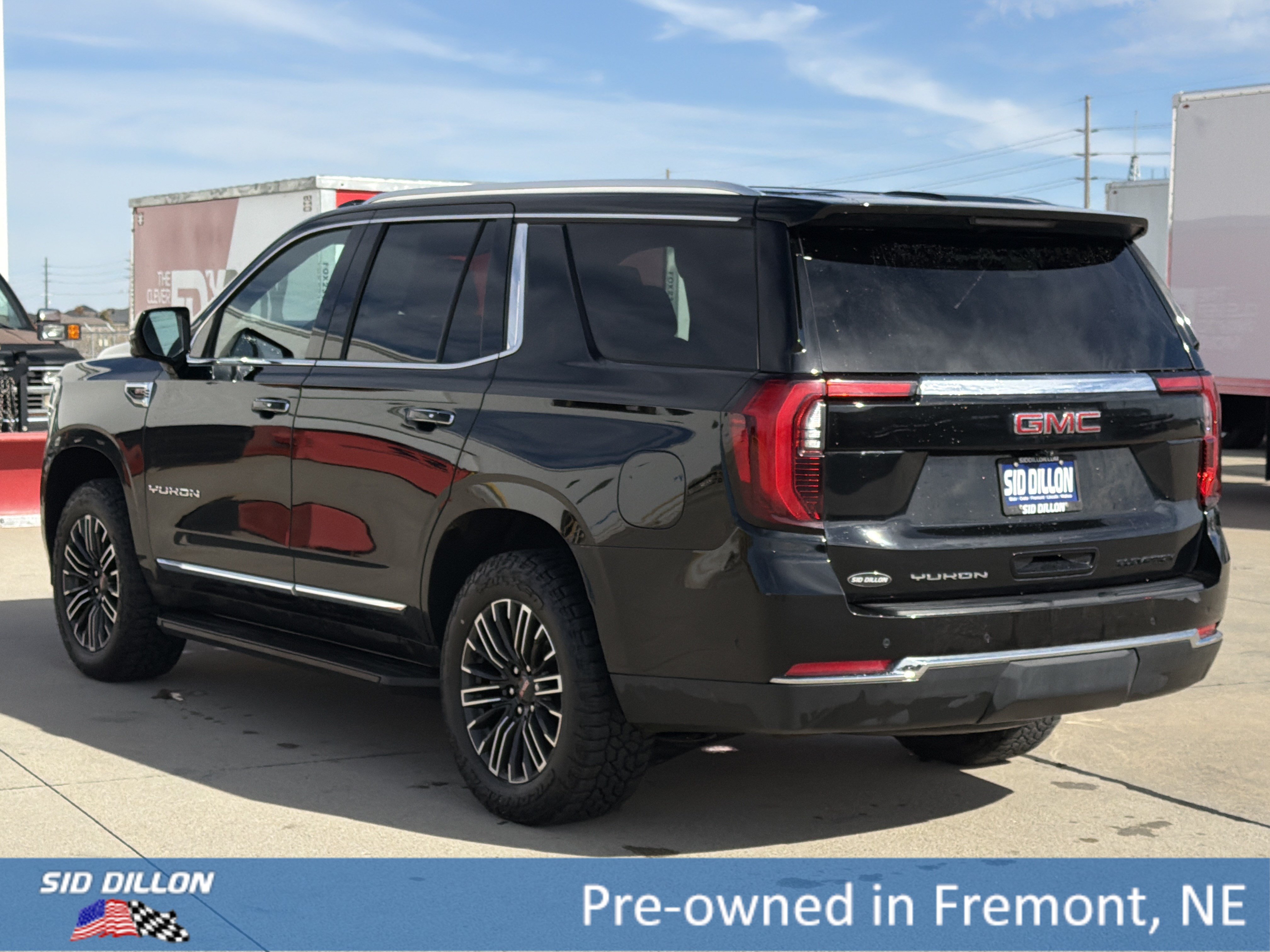 Certified 2025 GMC Yukon Elevation AWD/4WD image 3