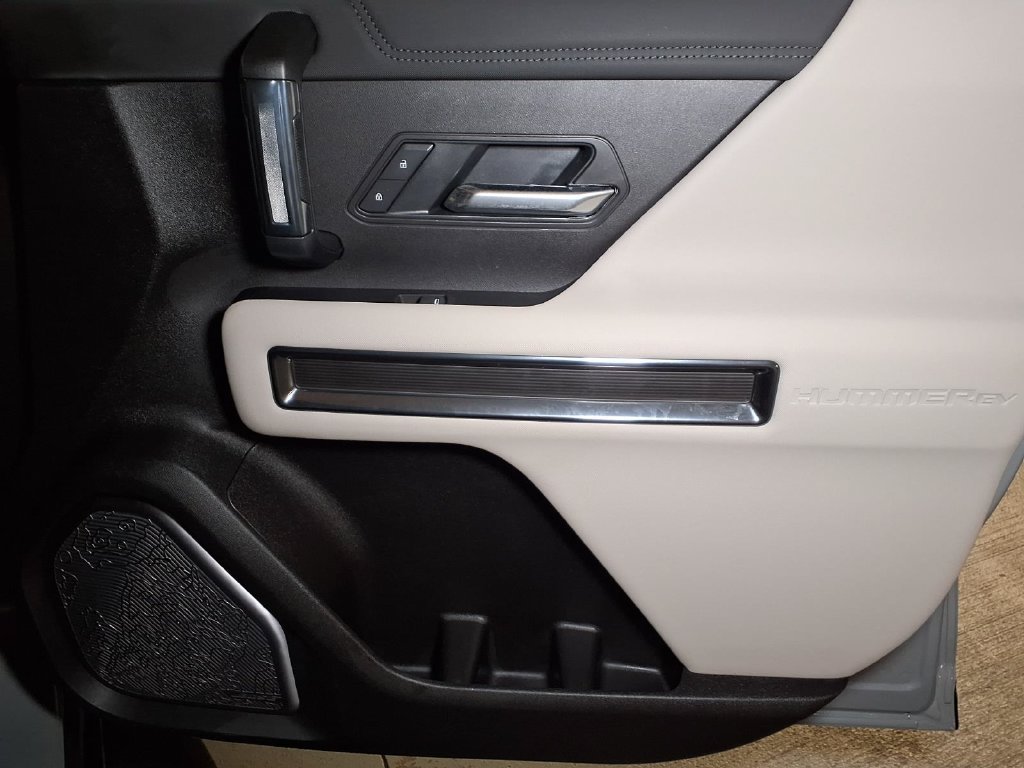 Used 2026 GMC Hummer EV SUV AWD/4WD image 26
