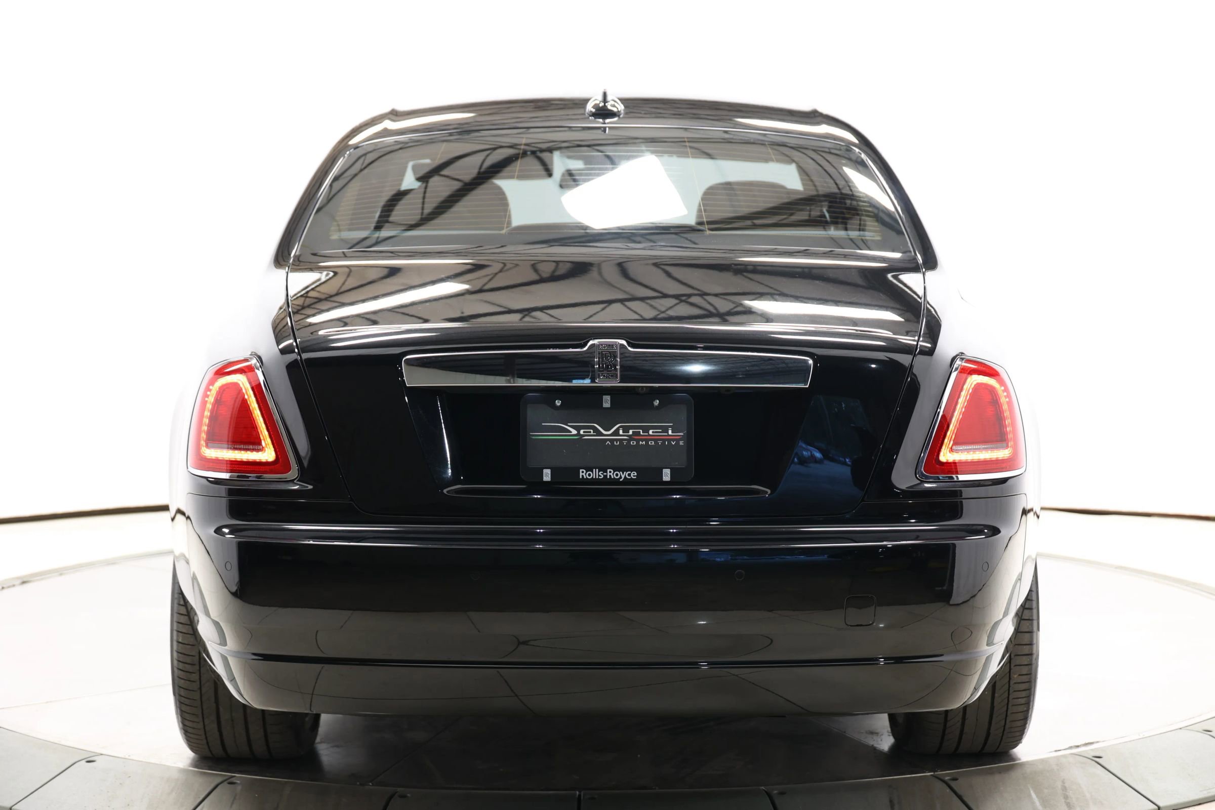 Used 2015 Rolls-Royce Ghost image 74