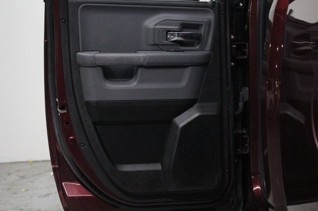 Used 2024 RAM 1500 Classic SLT image 30