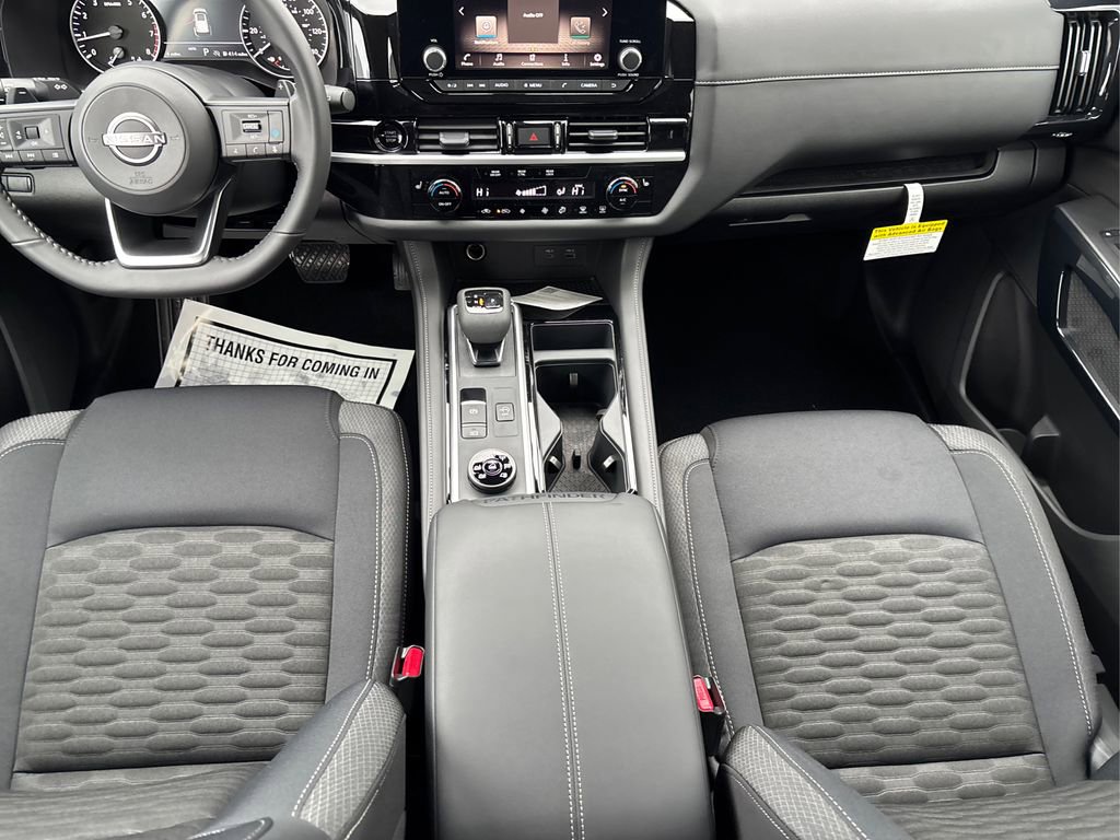 New 2025 Nissan Pathfinder SV w/ Black Appearance Package image 12