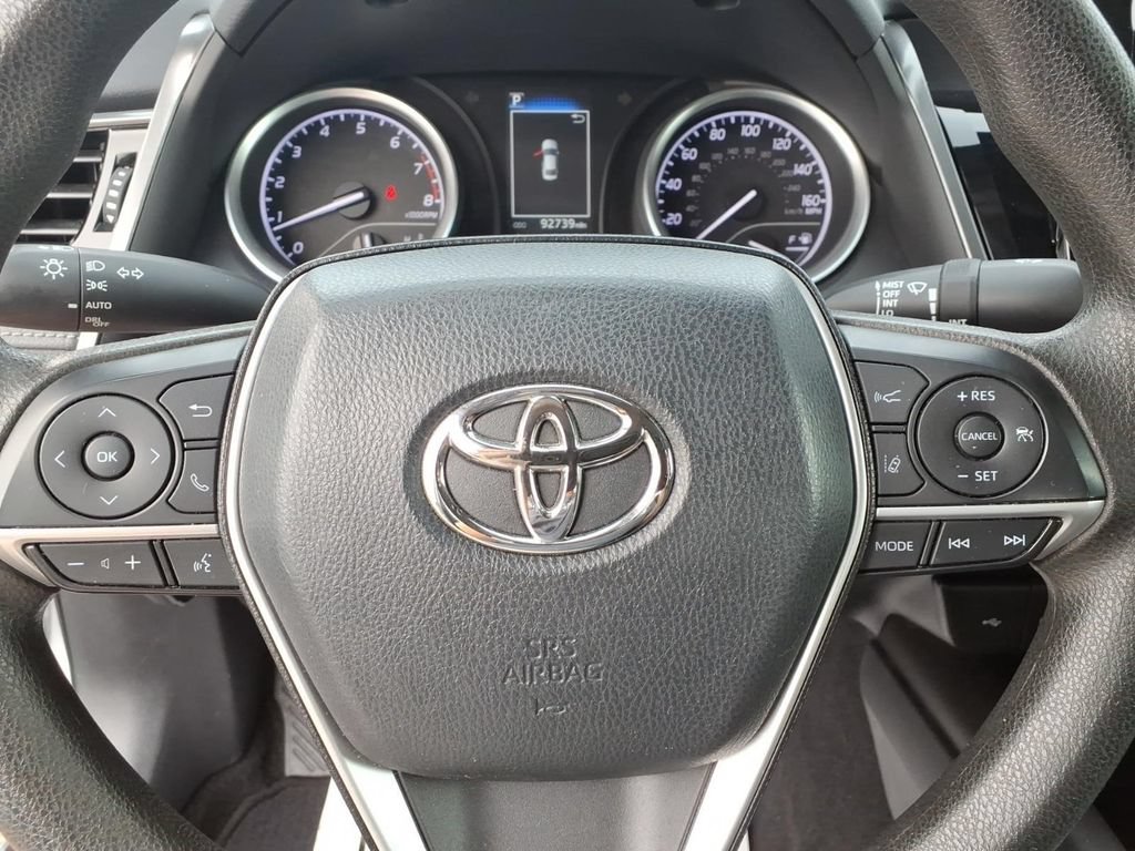 Used 2021 Toyota Camry LE FWD image 21