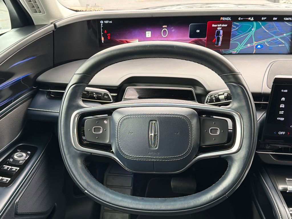 Used 2024 Lincoln Nautilus Reserve image 24