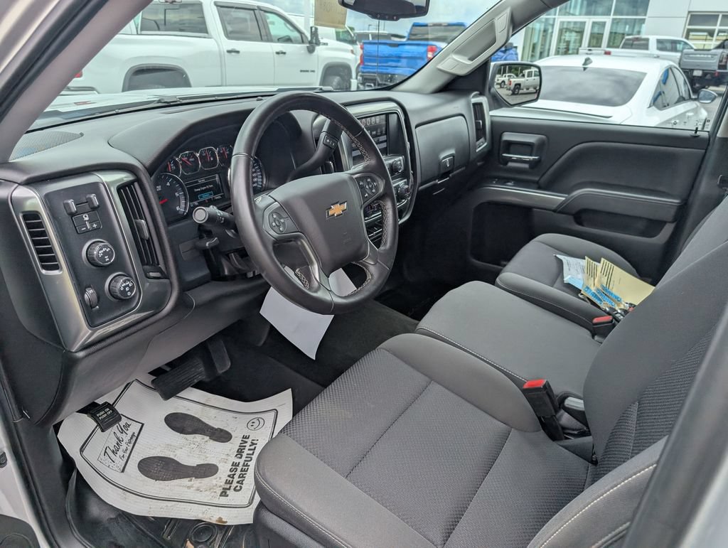 Used 2018 Chevrolet Silverado 1500 LT w/ All Star Edition AWD/4WD image 12