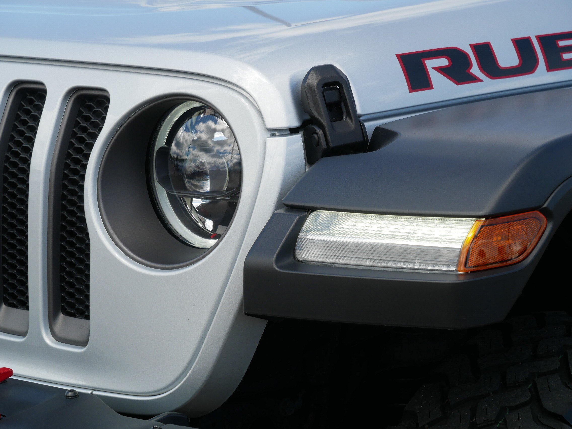 Used 2023 Jeep Wrangler Unlimited Rubicon w/ Steel Bumper Group AWD/4WD image 16