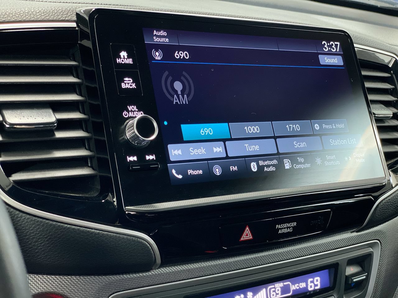 Used 2025 Honda Ridgeline Sport image 26