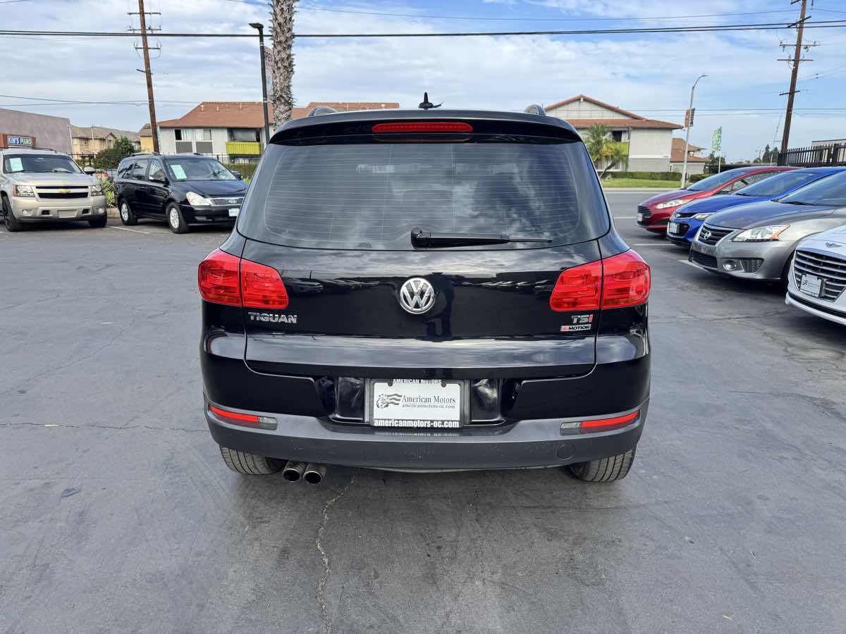 Used 2017 Volkswagen Tiguan S AWD/4WD image 3