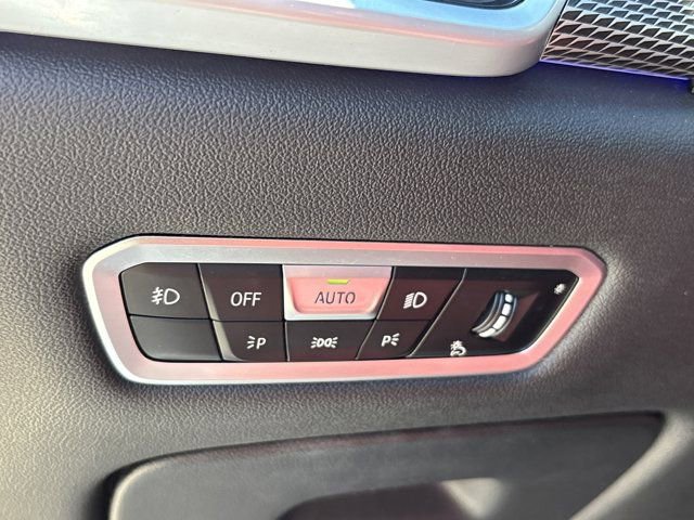 Used 2020 BMW X6 M50i AWD/4WD image 23
