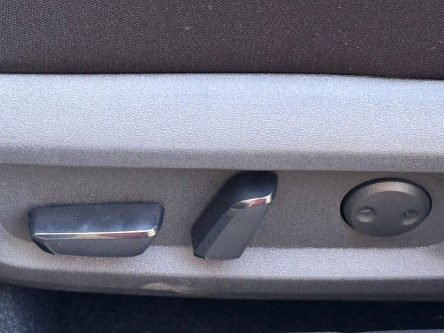 New 2025 Nissan Rogue SV image 26