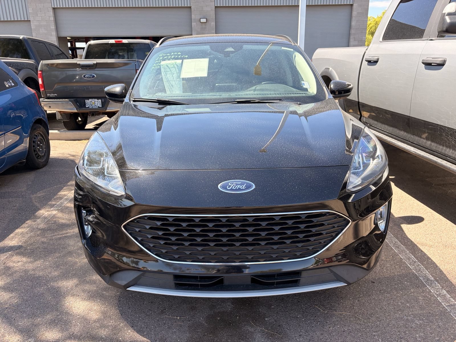 Used 2021 Ford Escape SEL w/ Technology Package FWD image 2