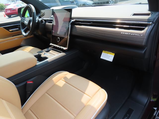 Certified 2025 GMC Sierra EV Denali AWD/4WD image 43