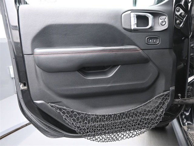 Used 2018 Jeep Wrangler Unlimited Rubicon w/ Dual Top Group image 12