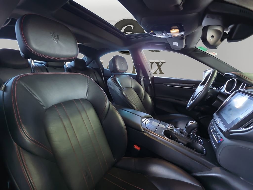 Used 2017 Maserati Ghibli RWD image 20