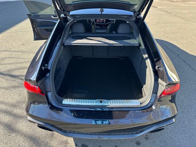 Used 2024 Audi RS 7 Performance image 25