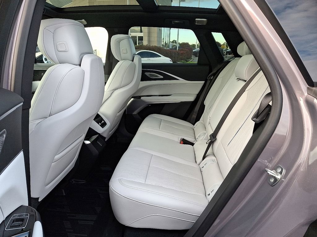 New 2026 Cadillac Lyriq Premium Luxury image 5