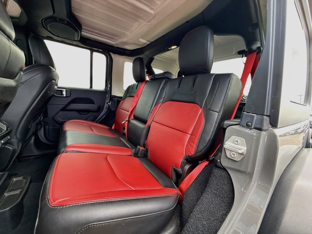 Used 2023 Jeep Wrangler Unlimited Rubicon 4xe AWD/4WD image 27