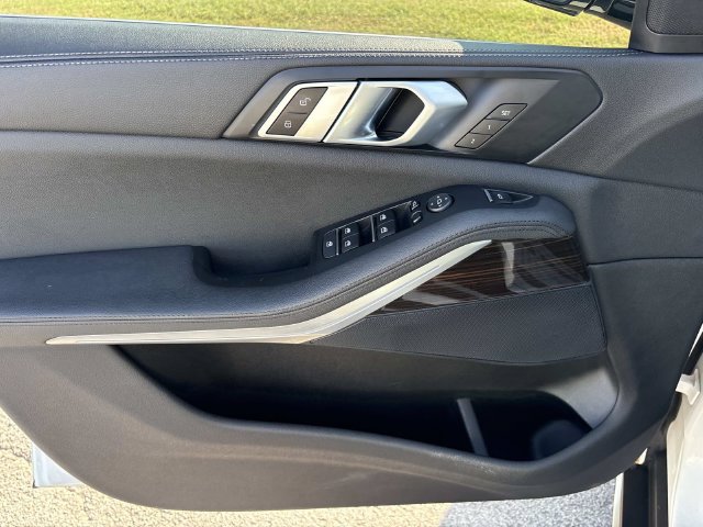 Used 2020 BMW X5 xDrive40i w/ Convenience Package AWD/4WD image 25