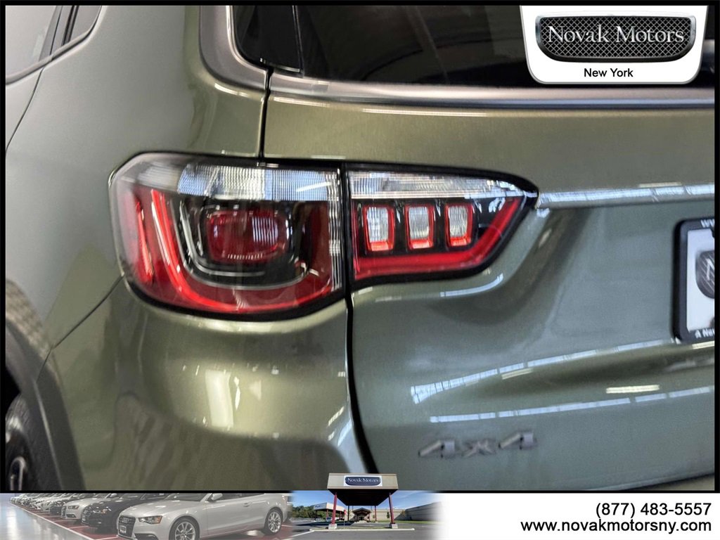 Used 2021 Jeep Compass Trailhawk image 6