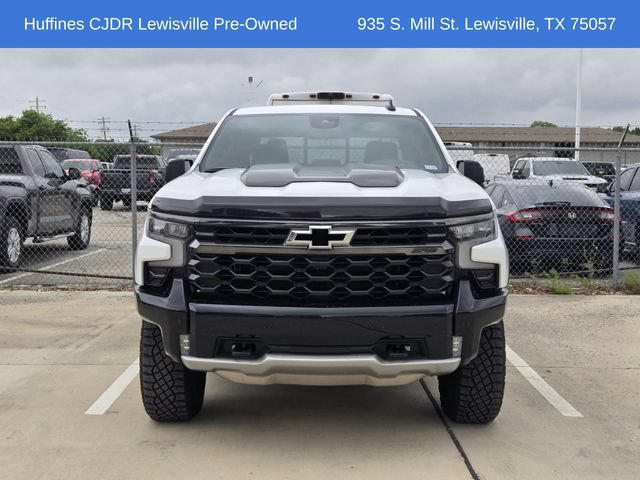 Used 2026 Chevrolet Silverado 1500 ZR2 w/ Dark Appearance Package AWD/4WD image 2