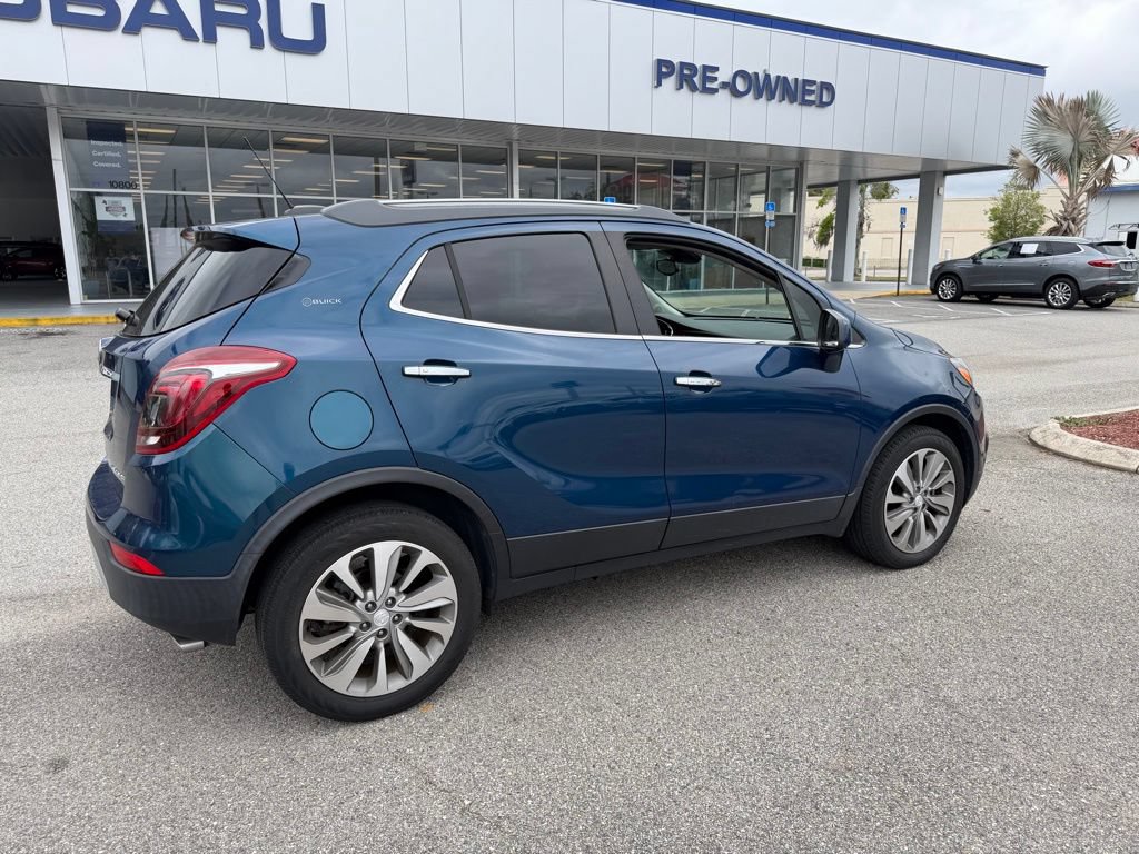 Used 2020 Buick Encore Preferred w/ Safety Package FWD image 3