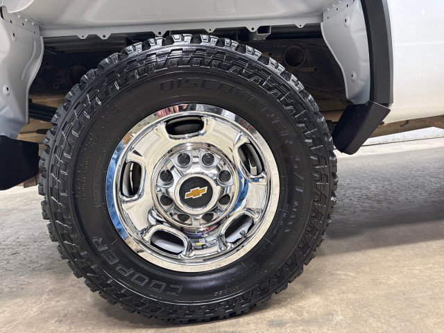 Used 2023 Chevrolet Silverado 2500 W/T w/ WT Convenience Package AWD/4WD image 38
