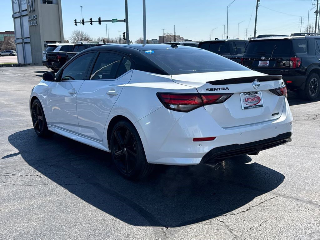 Used 2023 Nissan Sentra SR w/ Midnight Edition Package image 9