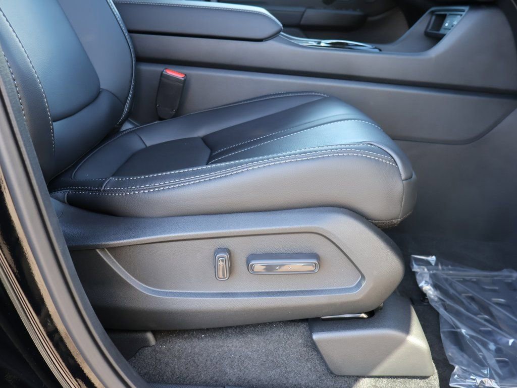 New 2026 Honda Pilot Touring image 10