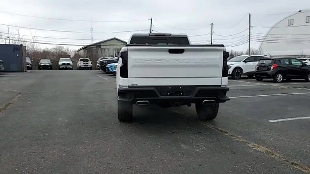 Certified 2021 Chevrolet Silverado 1500 LT Trail Boss w/ Convenience Package II image 7