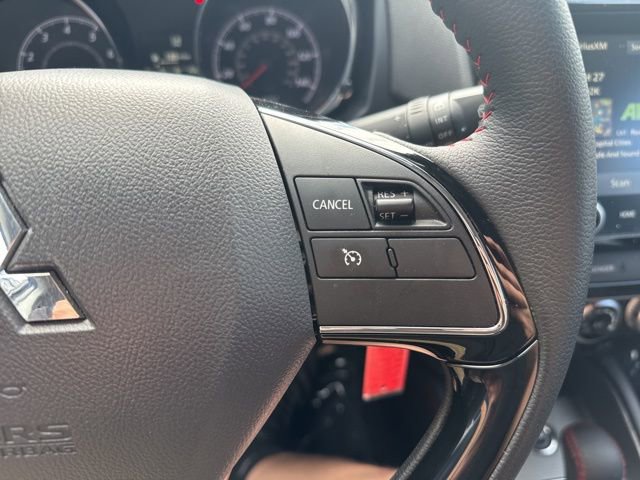 Used 2025 Mitsubishi Outlander Sport LE AWD/4WD image 14