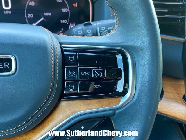 Used 2023 Jeep Grand Wagoneer Series II w/ Flexible Seating Group AWD/4WD image 22