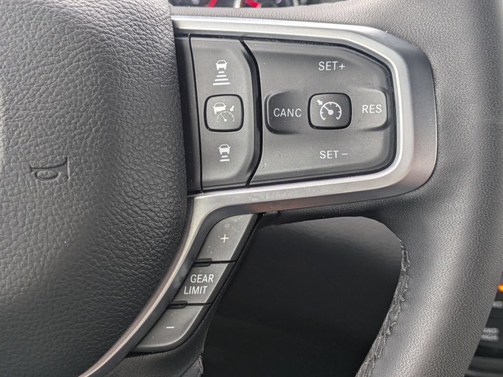 Used 2026 RAM 2500 Big Horn AWD/4WD image 28