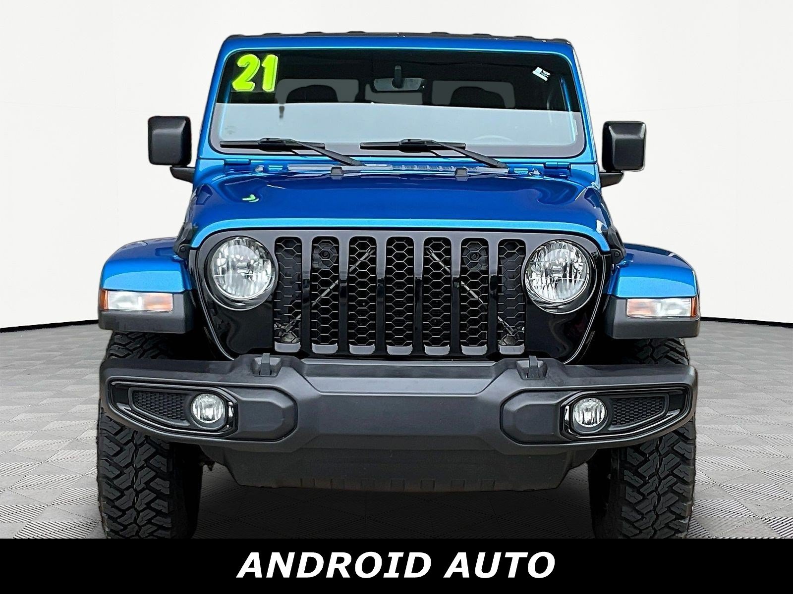 Used 2021 Jeep Gladiator Sport AWD/4WD image 2