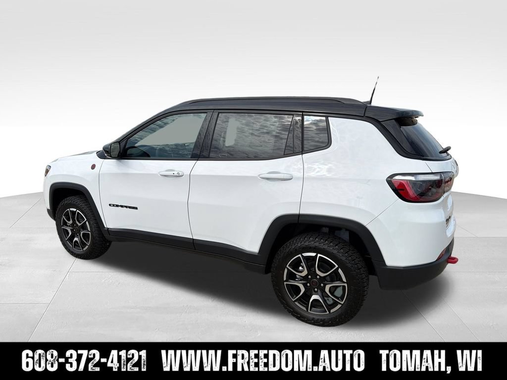 New 2026 Jeep Compass Trailhawk AWD/4WD image 4