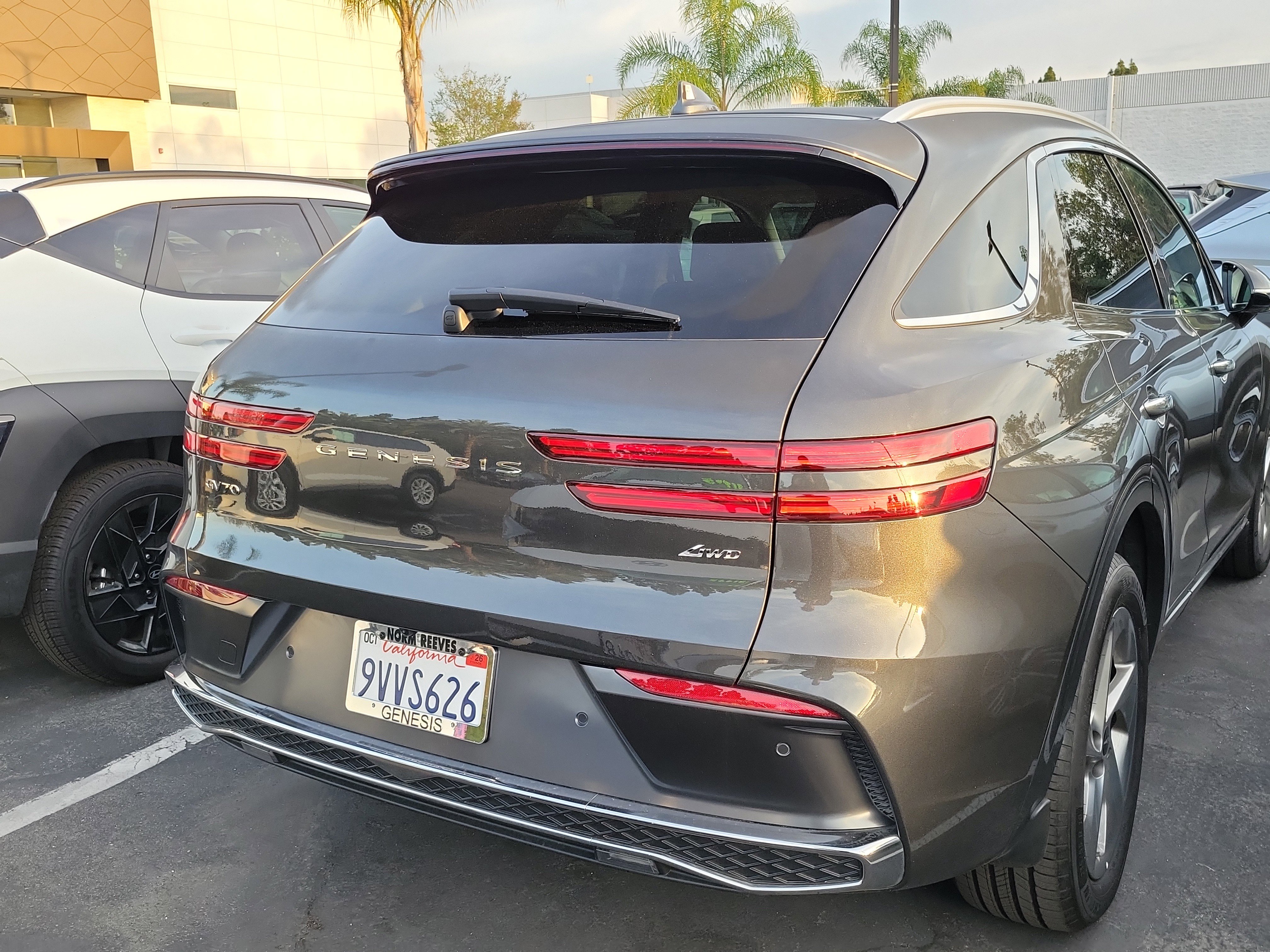 Certified 2026 Genesis GV70 2.5T Select image 5