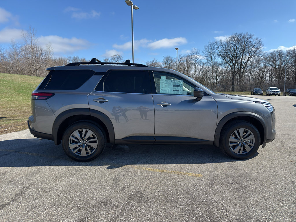 New 2026 Nissan Pathfinder SV AWD/4WD image 4