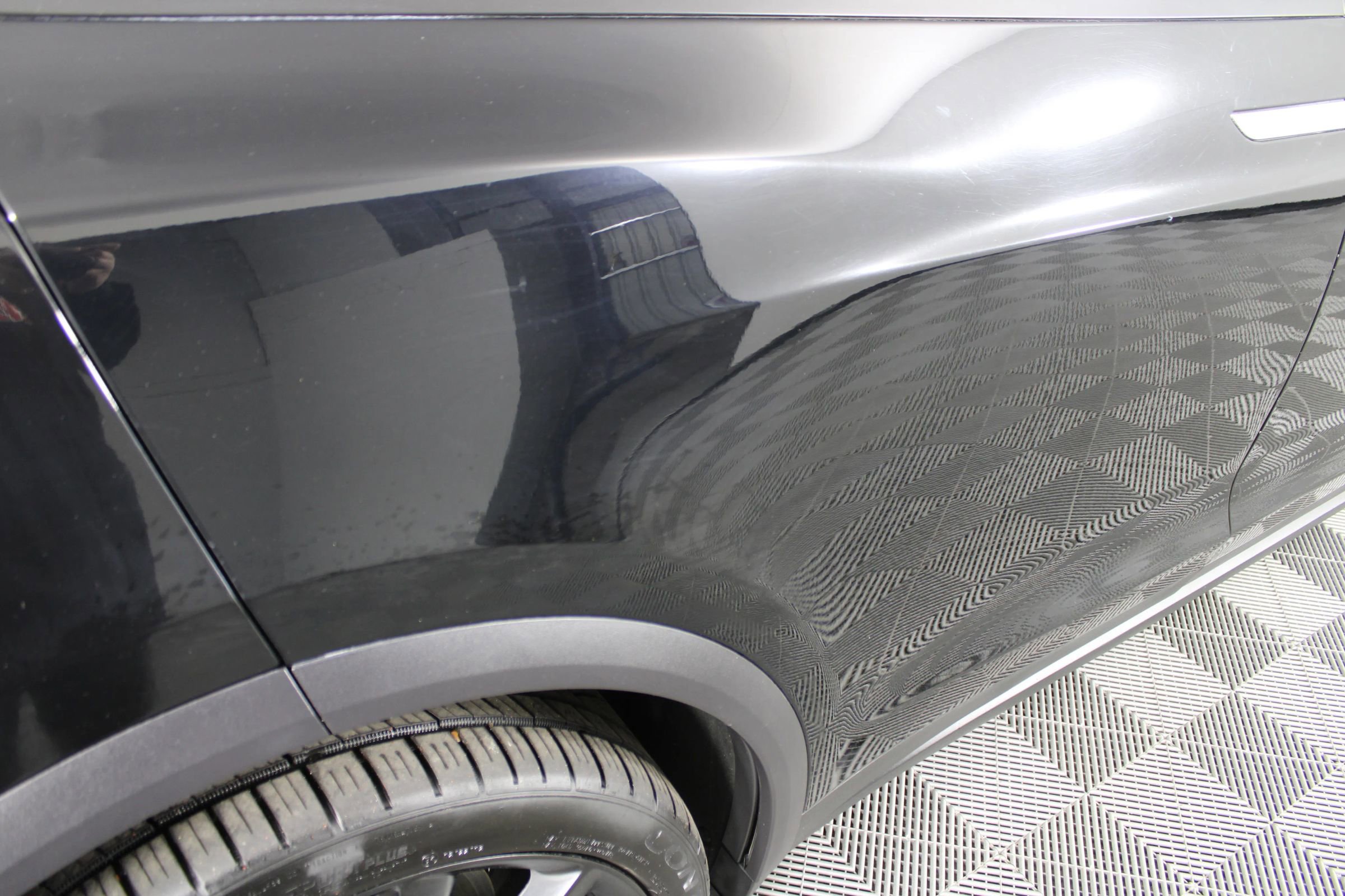 Used 2019 Tesla Model X Performance image 33